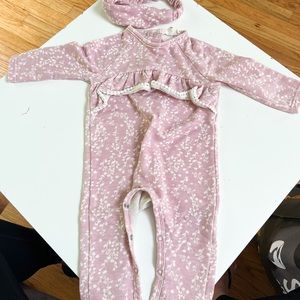 Jessica Simpson baby romper and matching headband